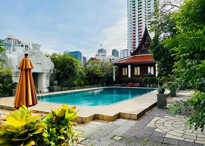 Hotel Indra Regent